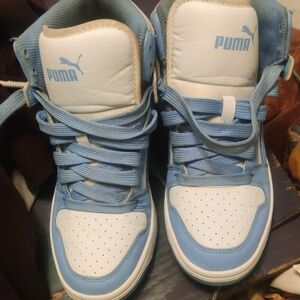 Puma Blue and White Sneakers with Retro Design